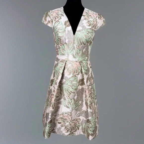 VINCE CAMUTO Women Blush Metallic Jacquard Pleated Cap Fit & Flare Dress 0 - Picture 1 of 16